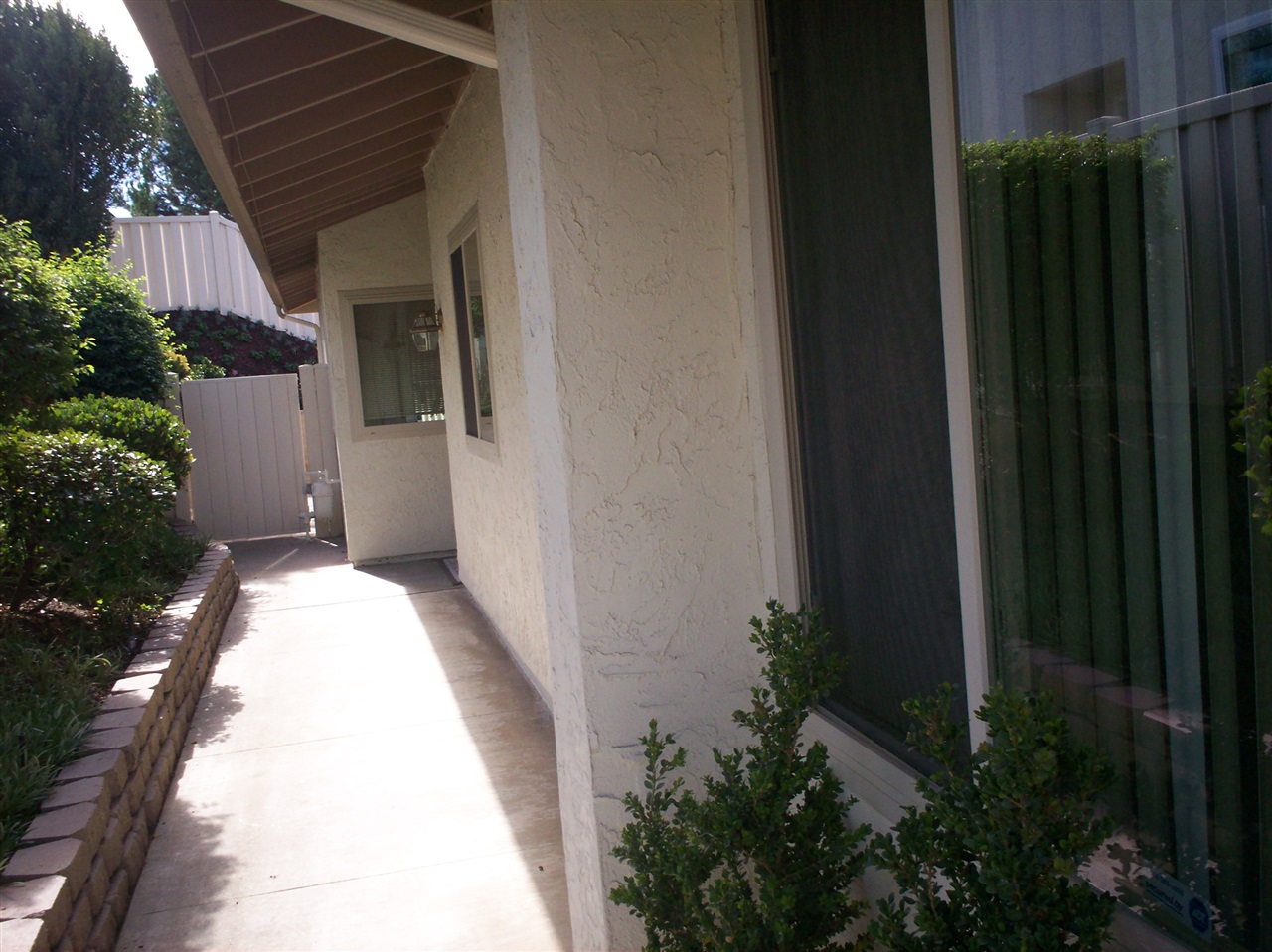 4271 Misty Ln, Oceanside, CA 92056 photo 2