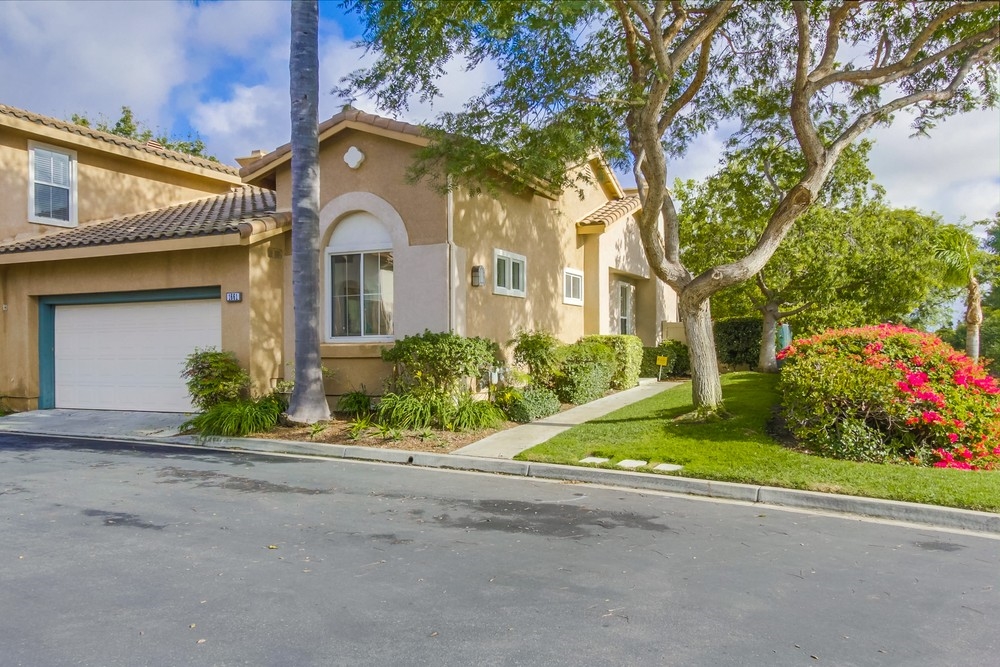1661 Ceanothus Ct, Carlsbad, CA 92011 photo 1