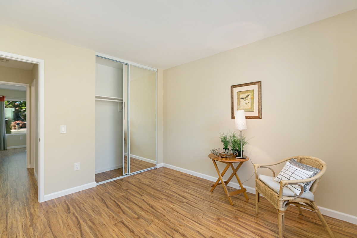 1386 Casper, Oceanside, CA 92056 photo 21