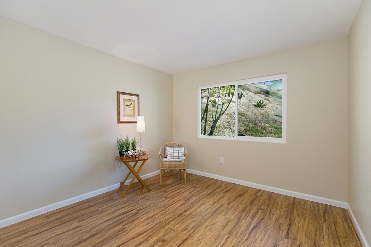 1386 Casper, Oceanside, CA 92056 photo 20