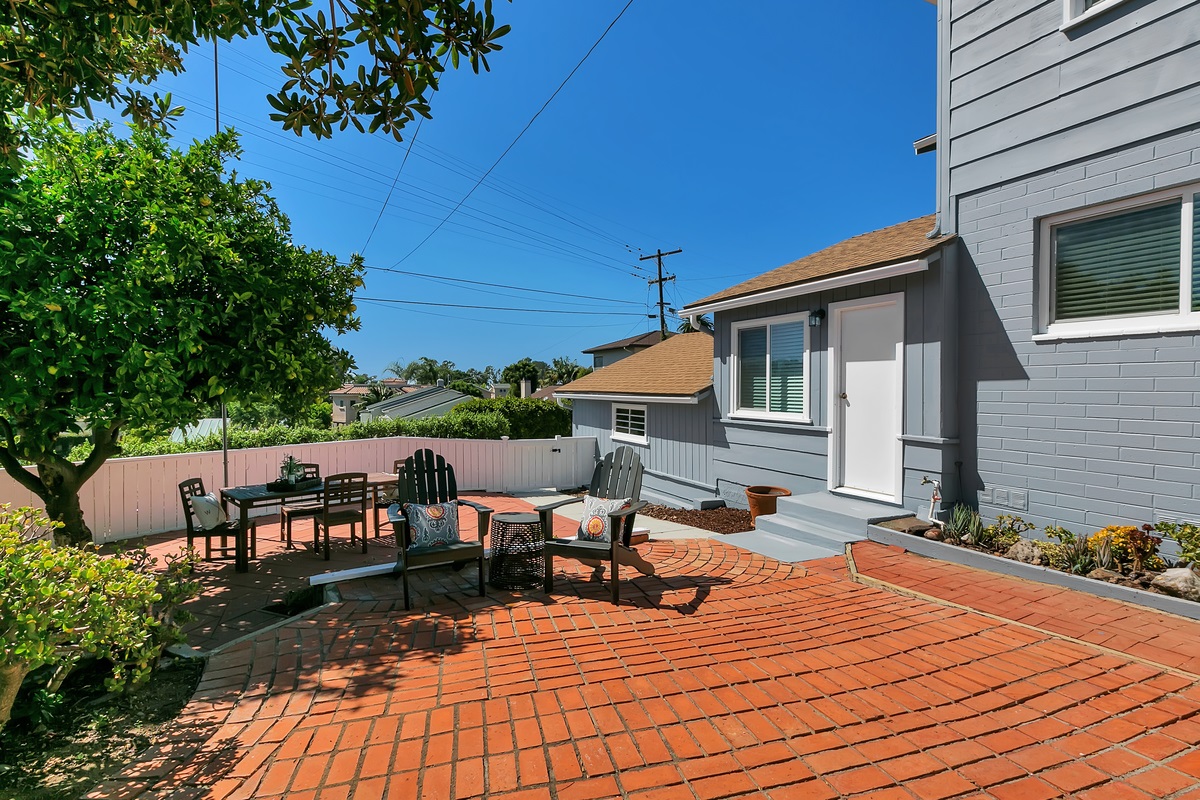 830 Midway St, La Jolla, CA 92037 photo 14