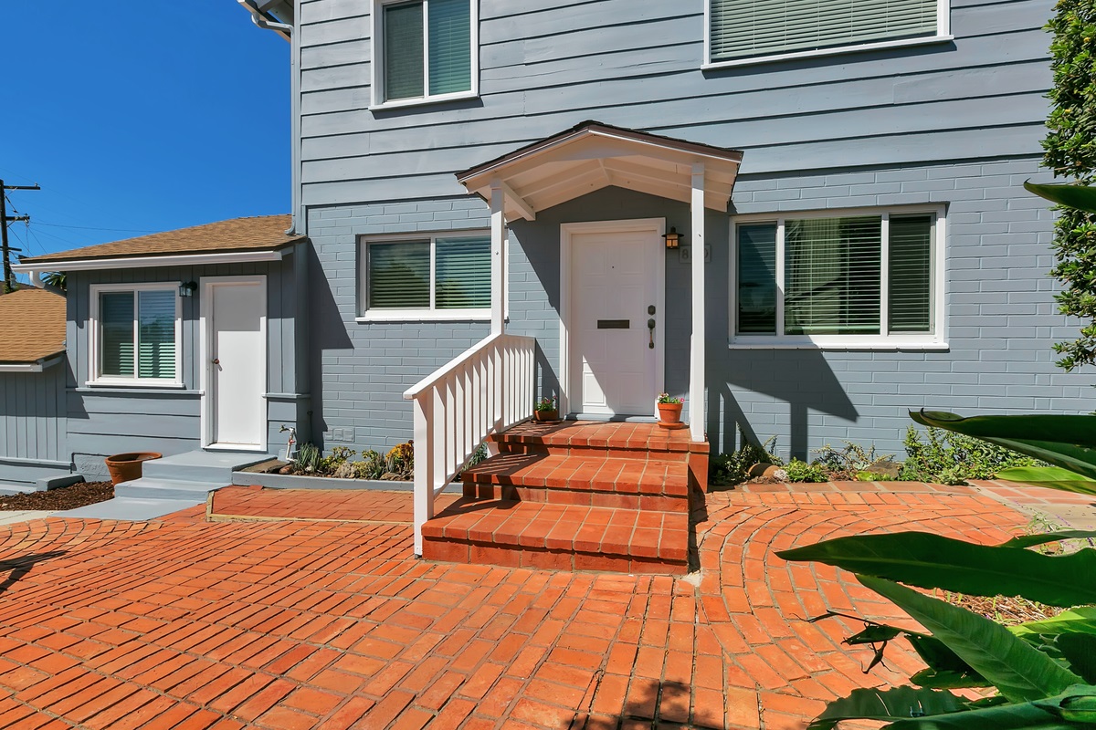 830 Midway St, La Jolla, CA 92037 photo 18