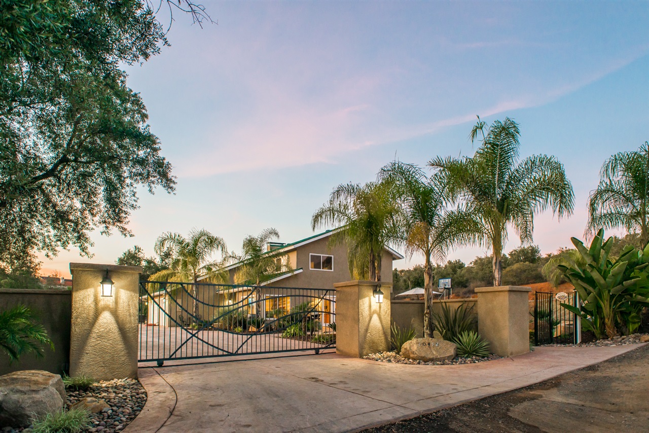 10412 Hawley Rd, El Cajon, CA 92021 photo 1