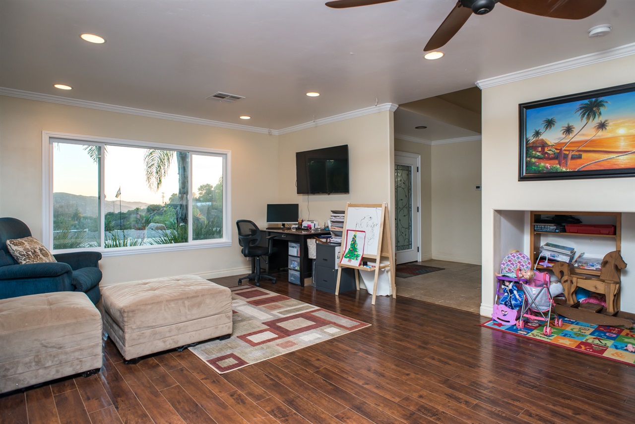 10412 Hawley Rd, El Cajon, CA 92021 photo 16