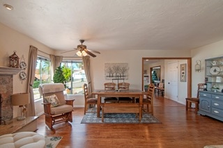 10125 Carrie Ellen Ct, Santee, CA 92071 photo 5