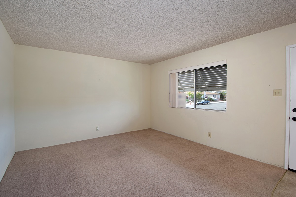3298 Anchor Cir, Oceanside, CA 92056 photo 11