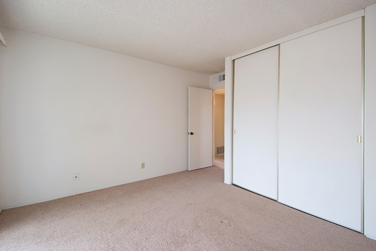 3298 Anchor Cir, Oceanside, CA 92056 photo 18