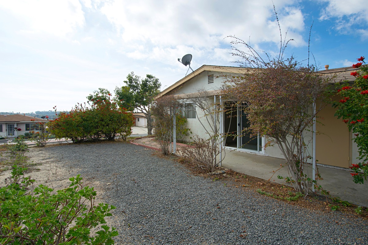 3298 Anchor Cir, Oceanside, CA 92056 photo 8