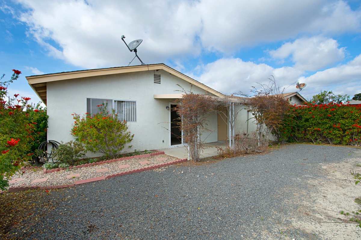 3298 Anchor Cir, Oceanside, CA 92056 photo 7