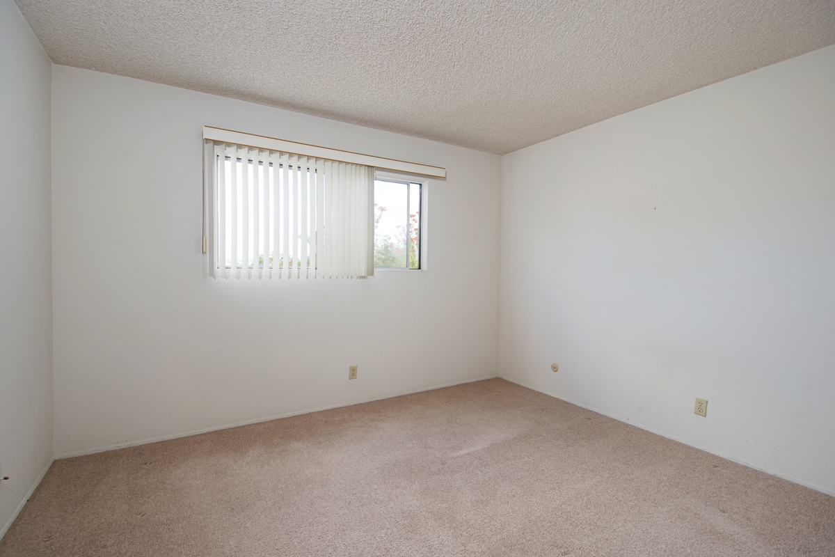3298 Anchor Cir, Oceanside, CA 92056 photo 15