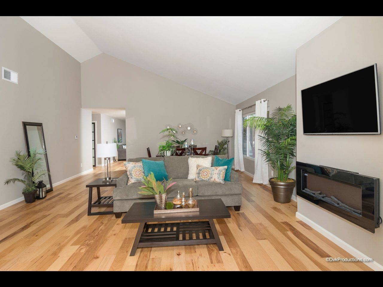 1503 Tucker Ln, Encinitas, CA 92024 photo 6