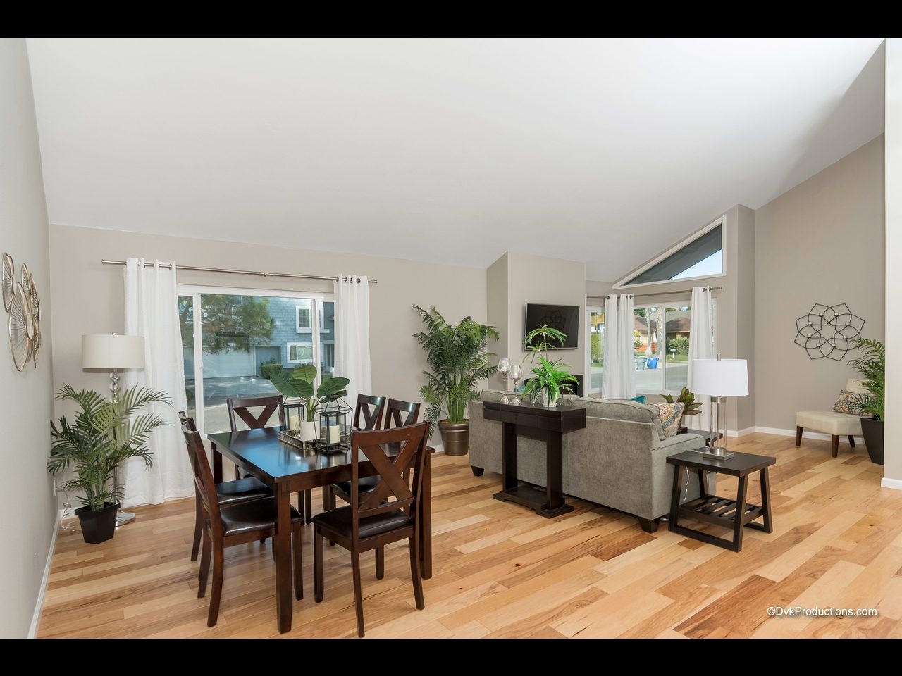1503 Tucker Ln, Encinitas, CA 92024 photo 5