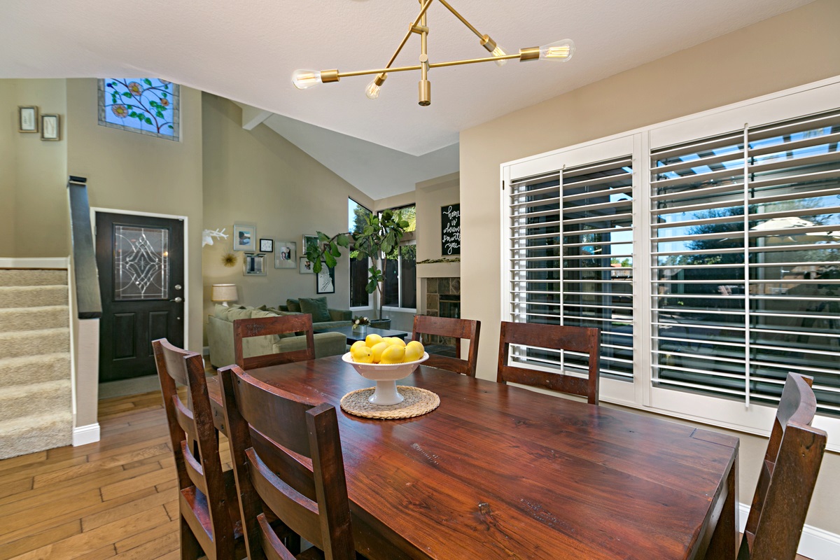 2058 Winsome Way, Encinitas, CA 92024 photo 5