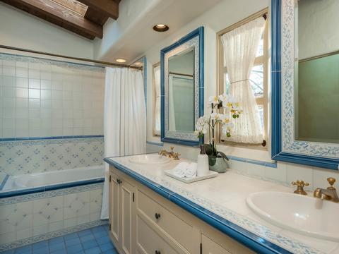 6116 Avenida Cresta, La Jolla, CA 92037 photo 21