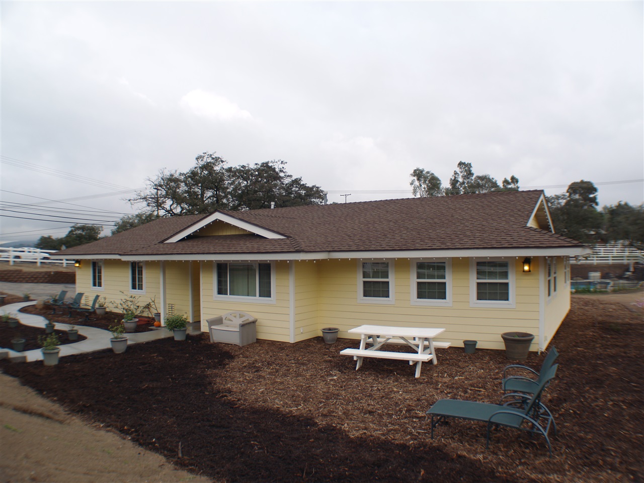 2211 Grace Ln, Alpine, CA 91901 photo 1