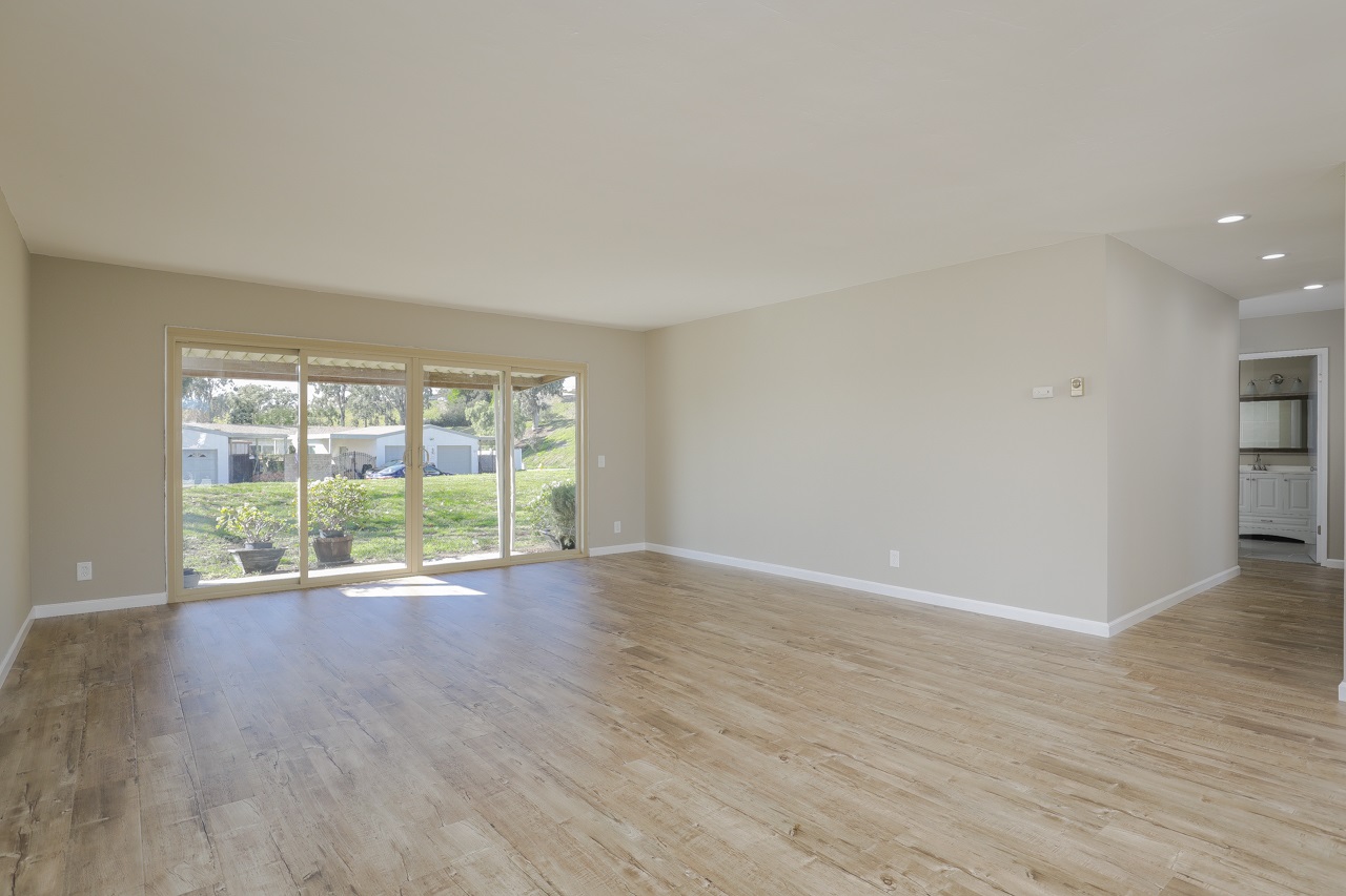513 Allspice Way, Oceanside, CA 92057 photo 2