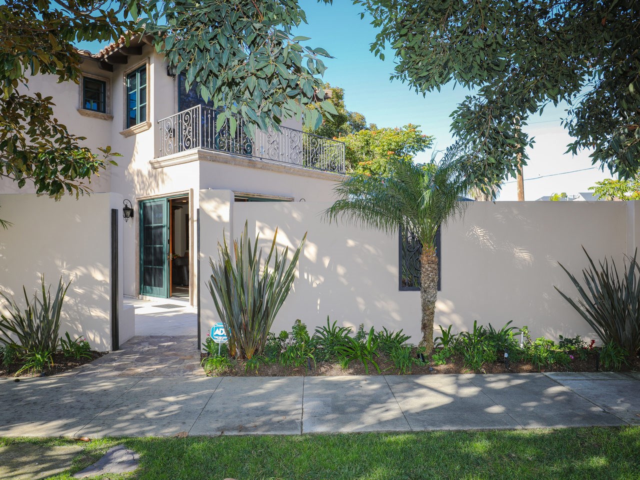 1634 Miguel Ave, Coronado, CA 92118 photo 2