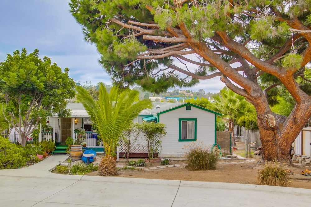 635 Ida, Solana Beach, CA 92075 photo 1