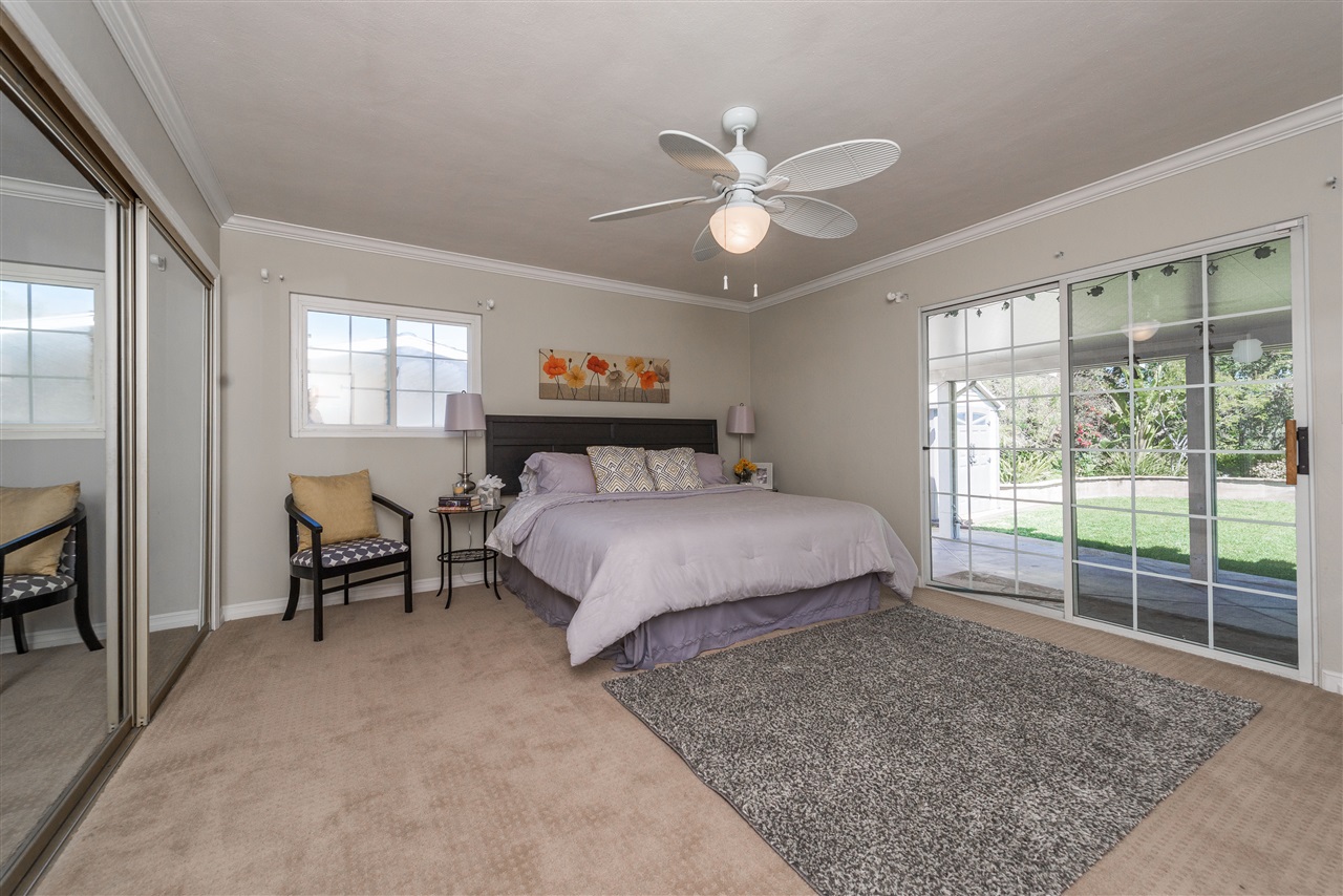 9384 Loren Dr, La Mesa, CA 91942 photo 12