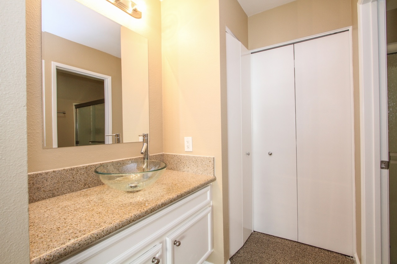 256 Riverview Way, Oceanside, CA 92057 photo 13
