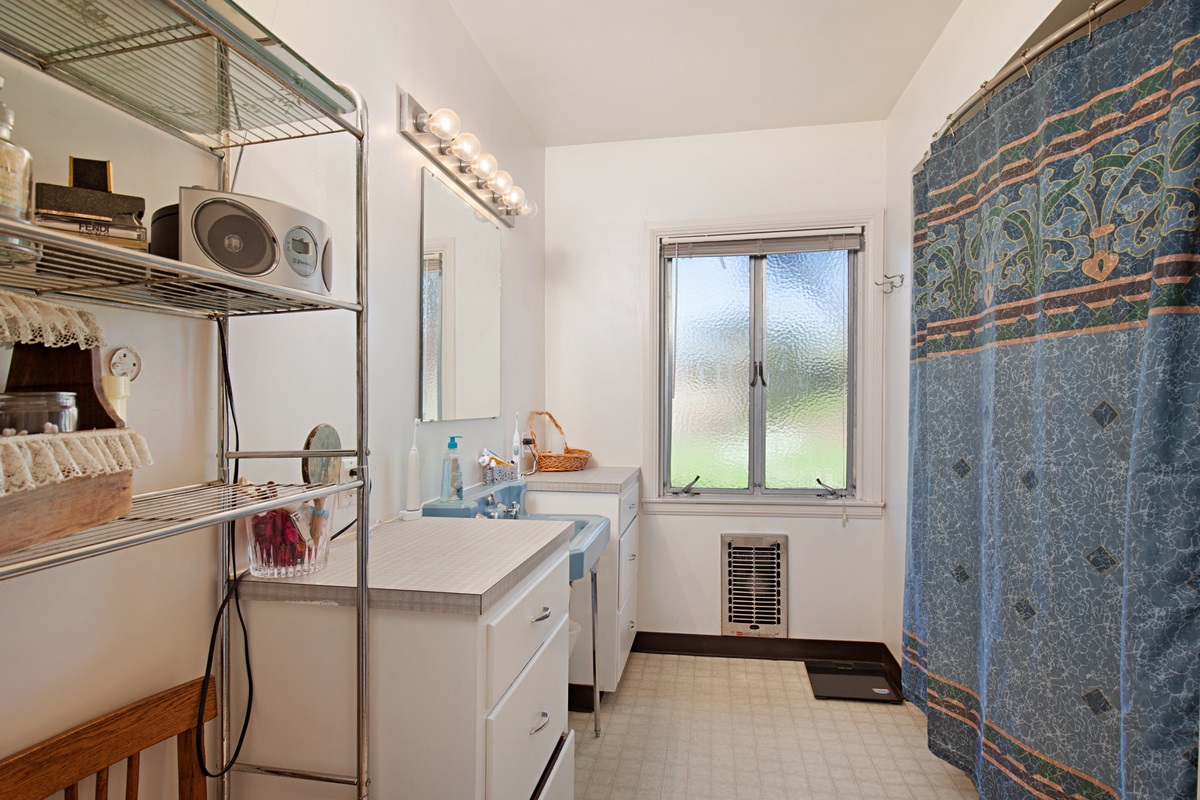 242 Hillside Ter, Vista, CA 92084 photo 16