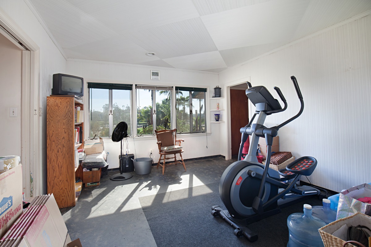 242 Hillside Ter, Vista, CA 92084 photo 14