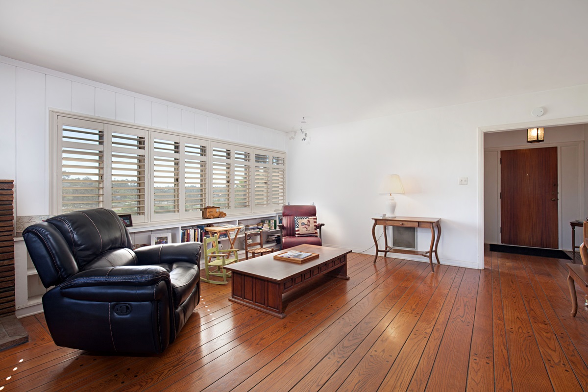 242 Hillside Ter, Vista, CA 92084 photo 8