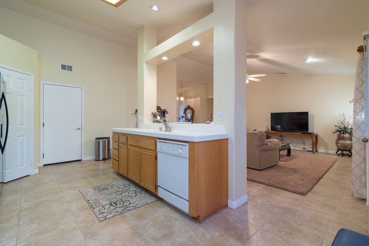 9068 Shelby View Ct, Lakeside, CA 92040 photo 8