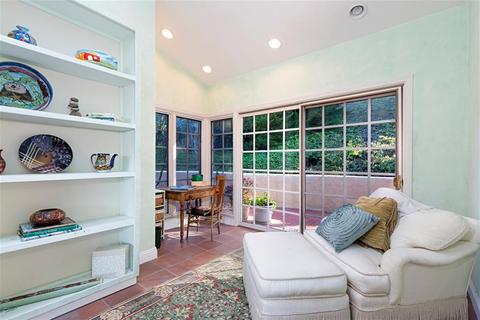 7833 Via Capri, La Jolla, CA 92037 photo 17
