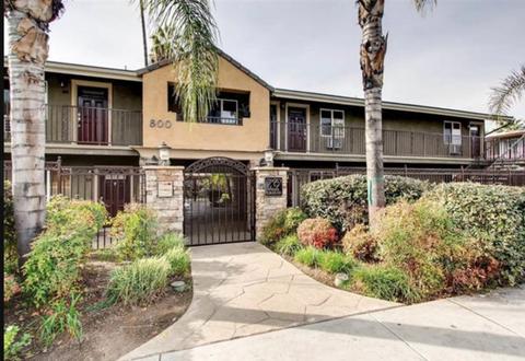 800 N Mollison #4, El Cajon, CA 92021 photo 1