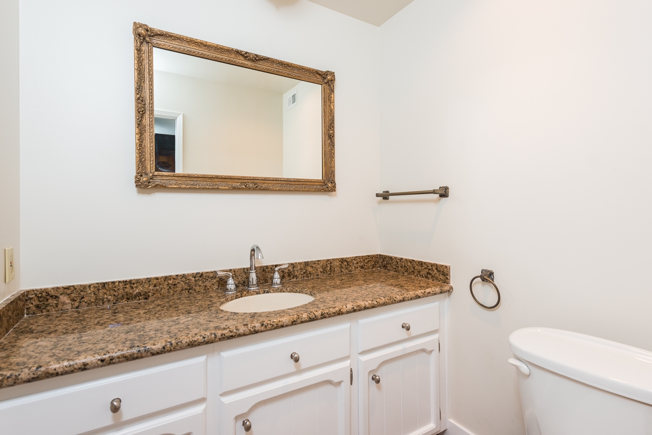 2420 Badajoz Pl, Carlsbad, CA 92009 photo 12