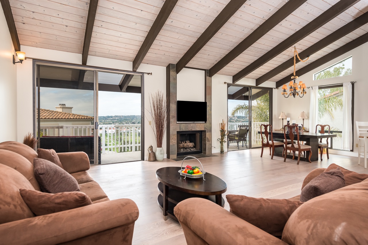 2420 Badajoz Pl, Carlsbad, CA 92009 photo 4