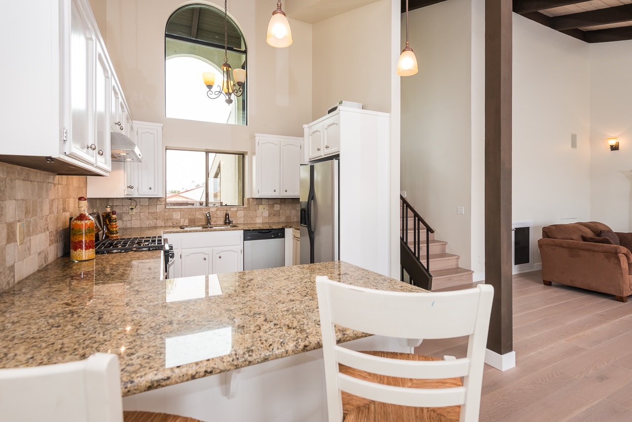 2420 Badajoz Pl, Carlsbad, CA 92009 photo 9