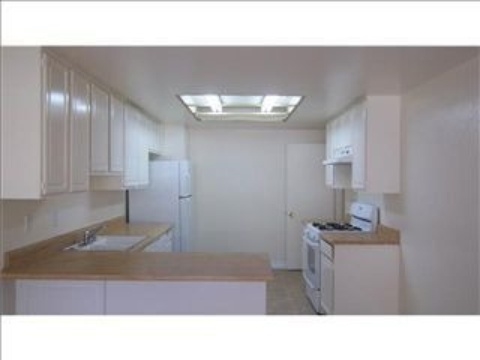 1216 Palomar, Vista, CA 92084 photo 2