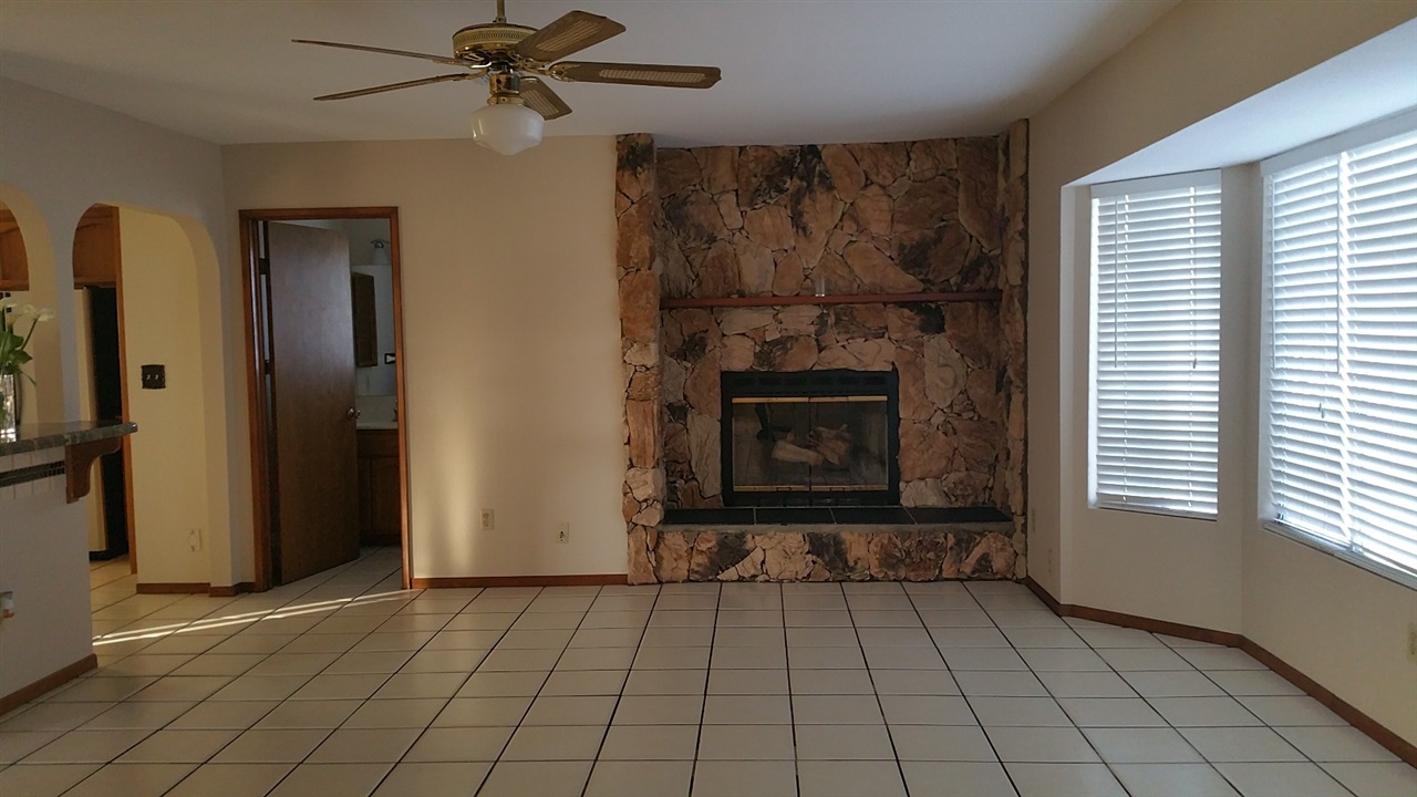 2321 Cranston Dr, Escondido, CA 92025 photo 18