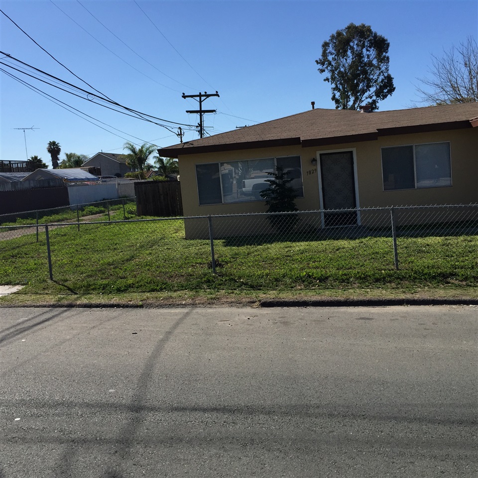 1691 Colfax Dr, Lemon Grove, CA 91945 photo 9