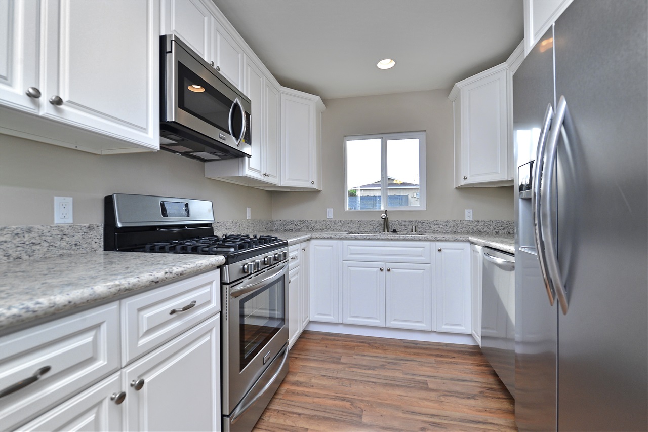 9641 Vomac, Santee, CA 92071 photo 4