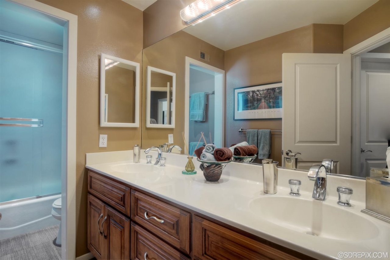 912 I Ave, Coronado, CA 92118 photo 22