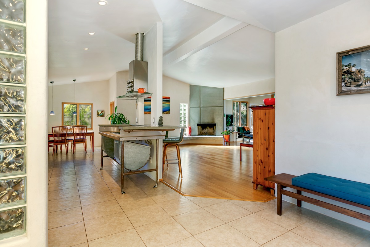 766 Cathy Ln, Cardiff, CA 92007 photo 3