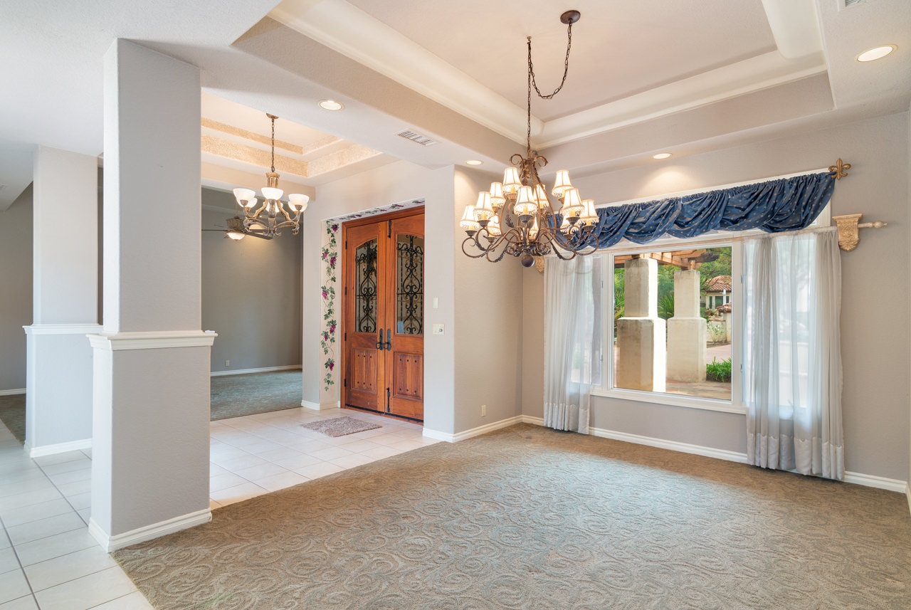 9286 Cedar Trails Ln, Valley Center, CA 92082 photo 3