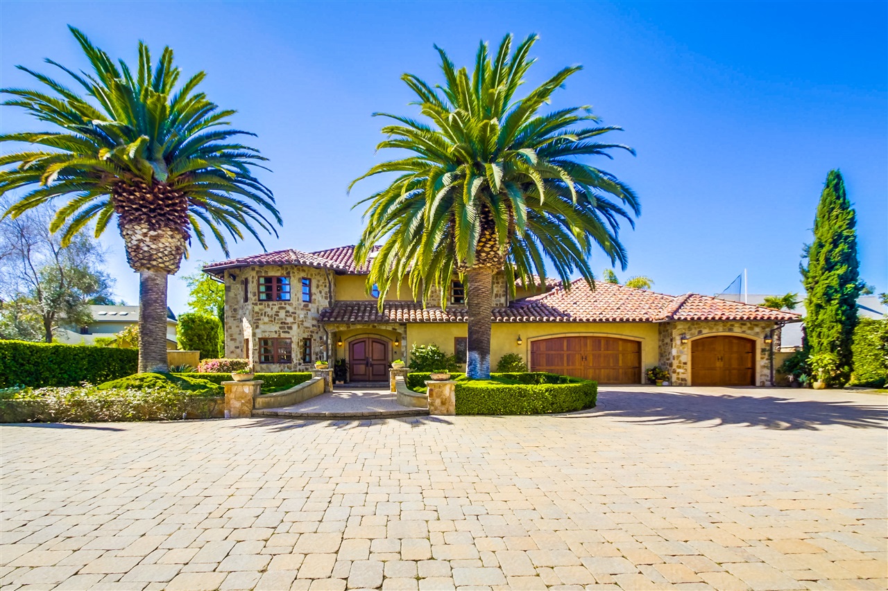 1812 Oak, Carlsbad, CA 92008 photo 1