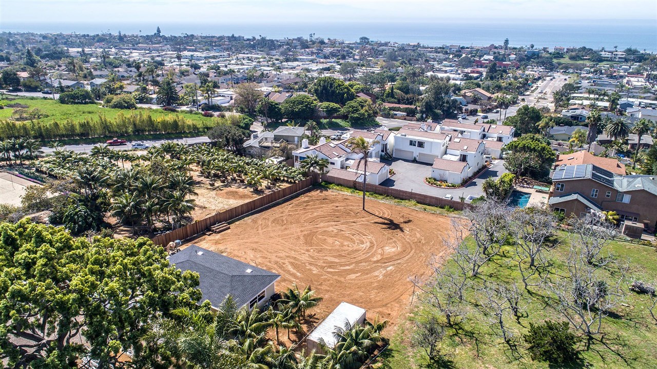 922 Hymettus #-, Encinitas, CA 92024 photo 5