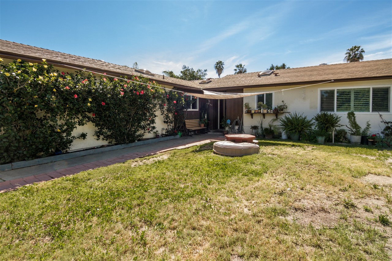 4045 Lewis St, Oceanside, CA 92056 photo 1