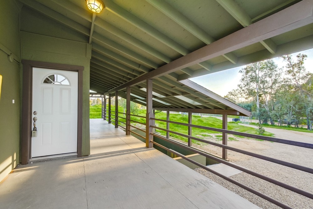 325 Durgin St, Ramona, CA 92065 photo 3