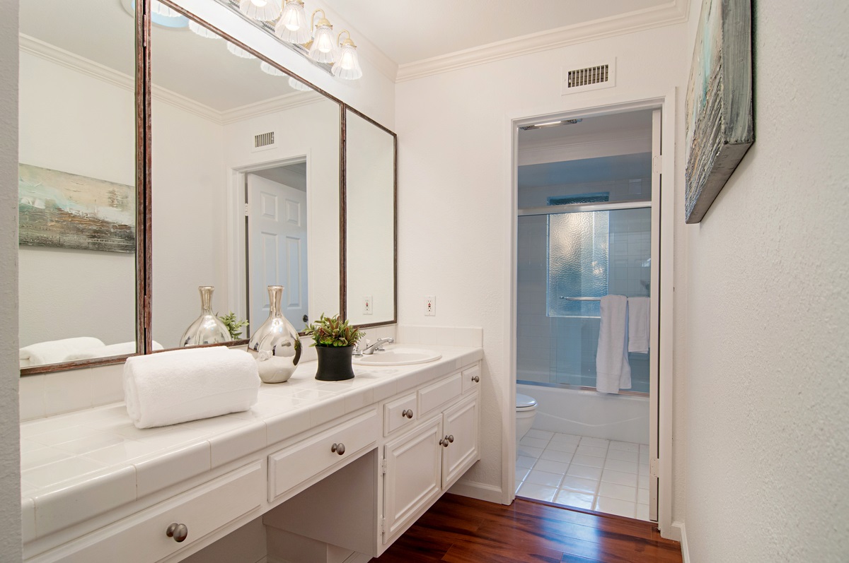 5656 Caminito Estima, La Jolla, CA 92037 photo 16