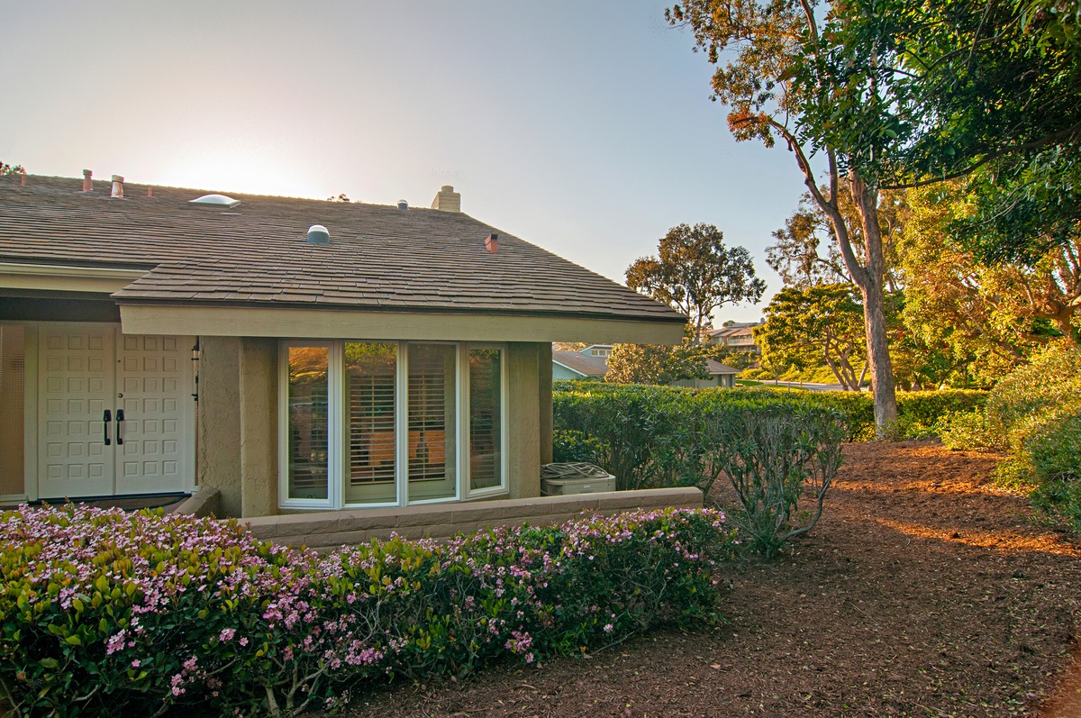 5656 Caminito Estima, La Jolla, CA 92037 photo 2