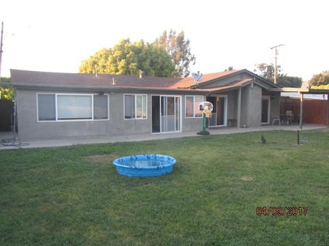 421 Parkbrook St, Spring Valley, CA 91977 photo 2