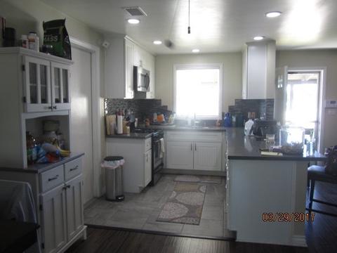 421 Parkbrook St, Spring Valley, CA 91977 photo 4