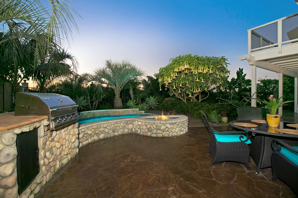 6563 Windflower Dr, Carlsbad, CA 92011 photo 3