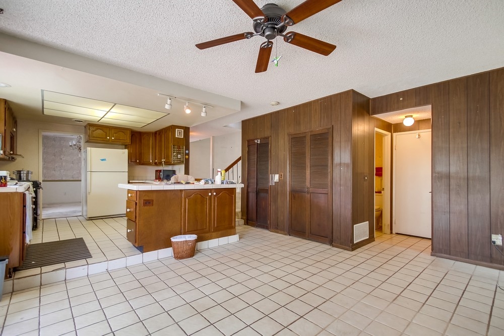 695 Gilbert Pl, Chula Vista, CA 91910 photo 10